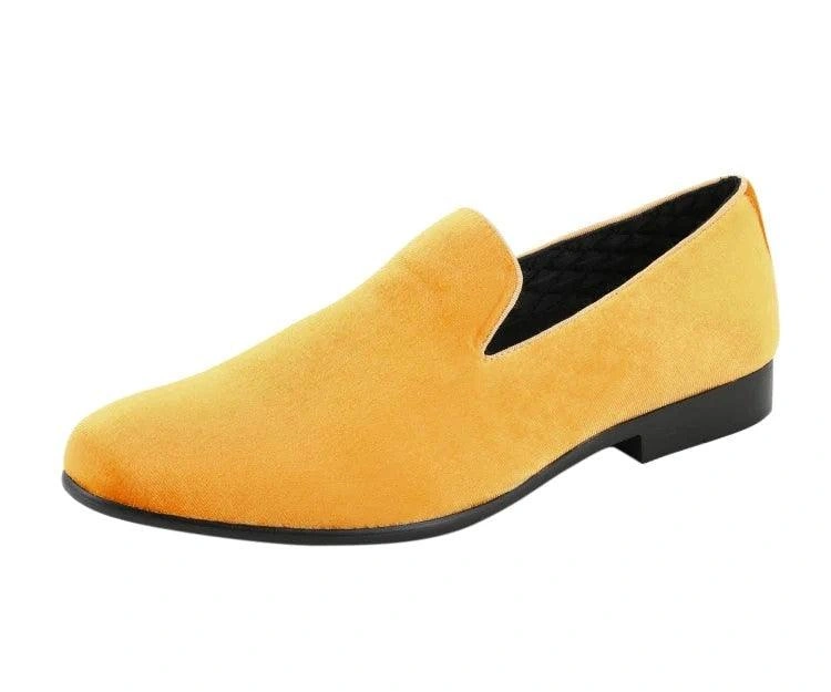 Gele suède rookschoenen voor heren: stijlvol, comfortabel en onweerstaanbaar!